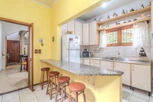 Casa com 200m², 3 dormitórios, 1 suíte, 3 vagas no bairro Auxiliadora em Porto Alegre - Foto 19