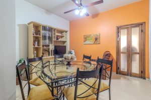 Casa com 200m², 3 dormitórios, 1 suíte, 3 vagas no bairro Auxiliadora em Porto Alegre - Foto 7