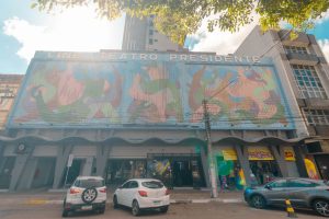 Apartamento com 38m², 1 dormitório, 1 vaga no bairro Floresta em Porto Alegre - Foto 2