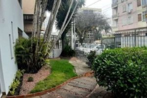Casa com 242m², 3 dormitórios, 1 suíte, 4 vagas no bairro Santana em Porto Alegre - Foto 3