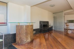 Cobertura com 302m², 4 dormitórios, 1 suíte, 3 vagas no bairro Menino Deus em Porto Alegre - Foto 3