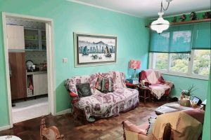 Cobertura à venda com 225m², 3 dormitórios, 1 suíte, 1 vaga no bairro Petrópolis em Porto Alegre - Foto 2