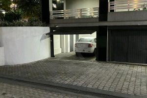 Cobertura à venda com 225m², 3 dormitórios, 1 suíte, 1 vaga no bairro Petrópolis em Porto Alegre - Foto 12