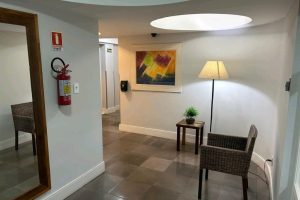 Cobertura à venda com 225m², 3 dormitórios, 1 suíte, 1 vaga no bairro Petrópolis em Porto Alegre - Foto 14