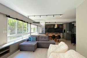 Apartamento à venda com 66m², 2 dormitórios, 1 suíte, 1 vaga no bairro Petrópolis em Porto Alegre - Foto 3