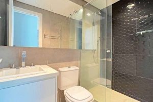 Apartamento à venda com 66m², 2 dormitórios, 1 suíte, 1 vaga no bairro Petrópolis em Porto Alegre - Foto 14