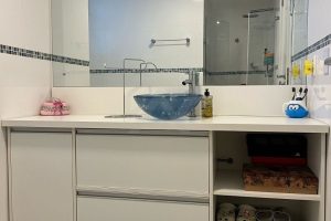 Apartamento à venda com 102m², 3 dormitórios, 1 suíte, 1 vaga no bairro Rio Branco em Porto Alegre - Foto 14