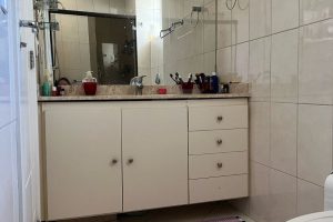 Apartamento à venda com 102m², 3 dormitórios, 1 suíte, 1 vaga no bairro Rio Branco em Porto Alegre - Foto 29