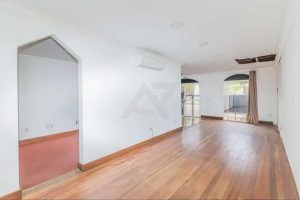 Casa com 200m², 4 dormitórios no bairro Jardim Botânico em Porto Alegre - Foto 5