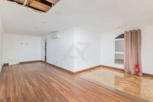 Casa com 200m², 4 dormitórios no bairro Jardim Botânico em Porto Alegre - Foto 2