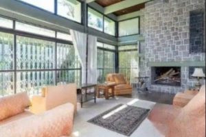 Casa com 318m², 3 dormitórios, 2 suítes, 2 vagas no bairro Boa Vista em Porto Alegre - Foto 5