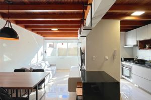 Garden à venda com 87m², 2 dormitórios, 1 suíte, 2 vagas no bairro Menino Deus em Porto Alegre - Foto 6