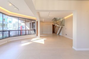 Cobertura à venda com 338m², 3 dormitórios, 1 suíte, 2 vagas no bairro Petrópolis em Porto Alegre - Foto 8