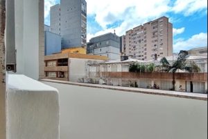 Apartamento com 93m², 3 dormitórios no bairro Santana em Porto Alegre - Foto 4
