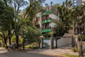 Cobertura à venda com 240m², 3 dormitórios, 1 suíte, 2 vagas no bairro Petrópolis em Porto Alegre - Foto 52