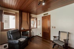 Cobertura à venda com 240m², 3 dormitórios, 1 suíte, 2 vagas no bairro Petrópolis em Porto Alegre - Foto 19