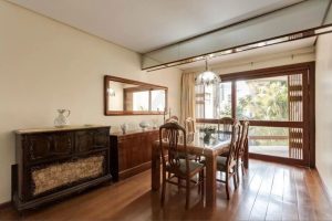 Cobertura à venda com 240m², 3 dormitórios, 1 suíte, 2 vagas no bairro Petrópolis em Porto Alegre - Foto 3