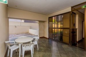 Cobertura à venda com 240m², 3 dormitórios, 1 suíte, 2 vagas no bairro Petrópolis em Porto Alegre - Foto 41