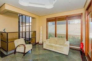 Cobertura à venda com 240m², 3 dormitórios, 1 suíte, 2 vagas no bairro Petrópolis em Porto Alegre - Foto 44