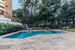 Apartamento com 168m², 3 dormitórios, 2 suítes, 3 vagas no bairro Moinhos Vento em Porto Alegre - Foto 34