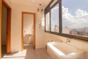 Cobertura com 332m², 3 dormitórios, 1 suíte, 4 vagas no bairro Petrópolis em Porto Alegre - Foto 12