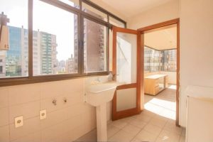 Cobertura com 332m², 3 dormitórios, 1 suíte, 4 vagas no bairro Petrópolis em Porto Alegre - Foto 15