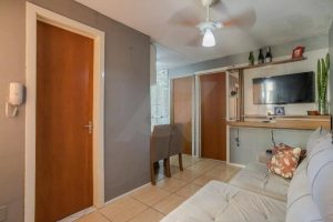 Apartamento à venda com 43m², 2 dormitórios, 1 vaga no bairro Rubem Berta em Porto Alegre - Foto 4