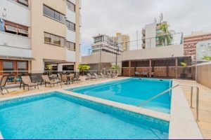 Cobertura com 262m², 3 dormitórios, 2 suítes, 2 vagas no bairro Menino Deus em Porto Alegre - Foto 39