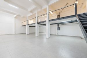 Loja com 435m² no bairro Passo da Areia em Porto Alegre - Foto 9