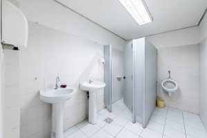 Loja com 435m² no bairro Passo da Areia em Porto Alegre - Foto 12