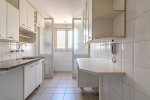 Apartamento à venda com 77m², 3 dormitórios, 1 suíte, 1 vaga no bairro Tristeza em Porto Alegre - Foto 6