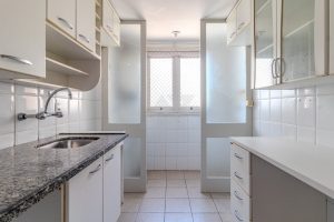 Apartamento à venda com 77m², 3 dormitórios, 1 suíte, 1 vaga no bairro Tristeza em Porto Alegre - Foto 7