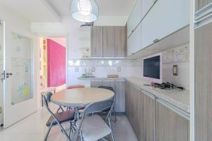 Casa com 395m², 4 dormitórios, 2 suítes, 5 vagas no bairro Jardim Planalto em Porto Alegre - Foto 9