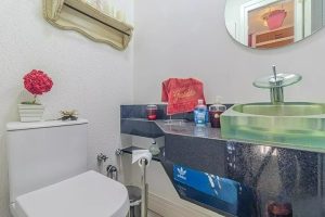 Casa com 395m², 4 dormitórios, 2 suítes, 5 vagas no bairro Jardim Planalto em Porto Alegre - Foto 17