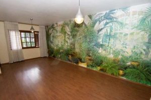 Casa à venda com 238m², 4 dormitórios, 1 suíte, 7 vagas no bairro Menino Deus em Porto Alegre - Foto 3