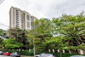 Apartamento com 54m², 1 dormitório, 1 vaga no bairro Três Figueiras em Porto Alegre - Foto 33