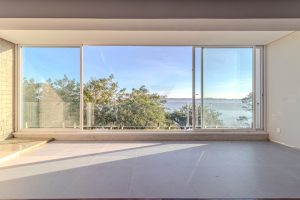 Cobertura à venda com 384m², 3 dormitórios, 3 suítes, 3 vagas no bairro Tristeza em Porto Alegre - Foto 2