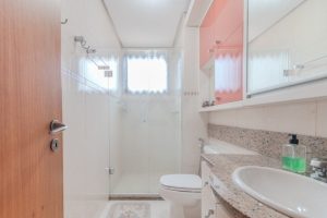 Apartamento à venda com 124m², 3 dormitórios, 1 suíte, 4 vagas no bairro Petrópolis em Porto Alegre - Foto 25