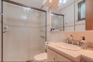 Apartamento à venda com 124m², 3 dormitórios, 1 suíte, 4 vagas no bairro Petrópolis em Porto Alegre - Foto 41