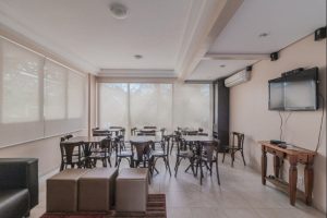 Apartamento à venda com 124m², 3 dormitórios, 1 suíte, 4 vagas no bairro Petrópolis em Porto Alegre - Foto 55