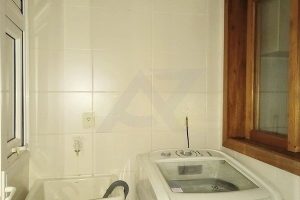 Apartamento com 142m², 3 dormitórios, 1 suíte, 2 vagas no bairro Menino Deus em Porto Alegre - Foto 6