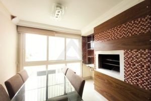 Apartamento com 142m², 3 dormitórios, 1 suíte, 2 vagas no bairro Menino Deus em Porto Alegre - Foto 3