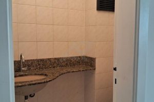 Sala Comercial com 40m² no bairro Auxiliadora em Porto Alegre - Foto 8