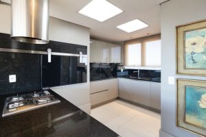 Apartamento à venda com 112m², 3 dormitórios, 1 suíte, 2 vagas no bairro Petropólis em Porto Alegre - Foto 6