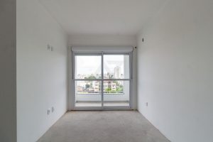 Apartamento à venda com 70m², 2 dormitórios, 1 suíte, 1 vaga no bairro Jardim Botanico em Porto Alegre - Foto 2