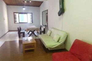 Casa com 203m², 6 dormitórios, 3 suítes, 2 vagas no bairro Centro Histórico em Porto Alegre - Foto 3