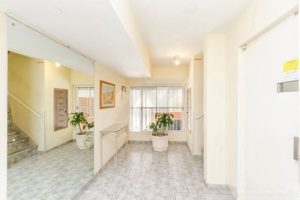 Cobertura à venda com 225m², 3 dormitórios, 1 suíte, 1 vaga no bairro Petrópolis em Porto Alegre - Foto 18