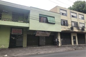 Casa à venda com 315m², 1 dormitório, 4 vagas no bairro São Geraldo em Porto Alegre - Foto 6