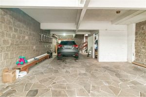 Casa à venda com 390m², 6 dormitórios, 2 suítes, 5 vagas no bairro Boa Vista em Porto Alegre - Foto 4