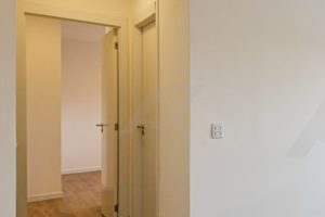Apartamento com 61m², 2 dormitórios, 1 suíte, 1 vaga no bairro Passo da Areia em Porto Alegre - Foto 6